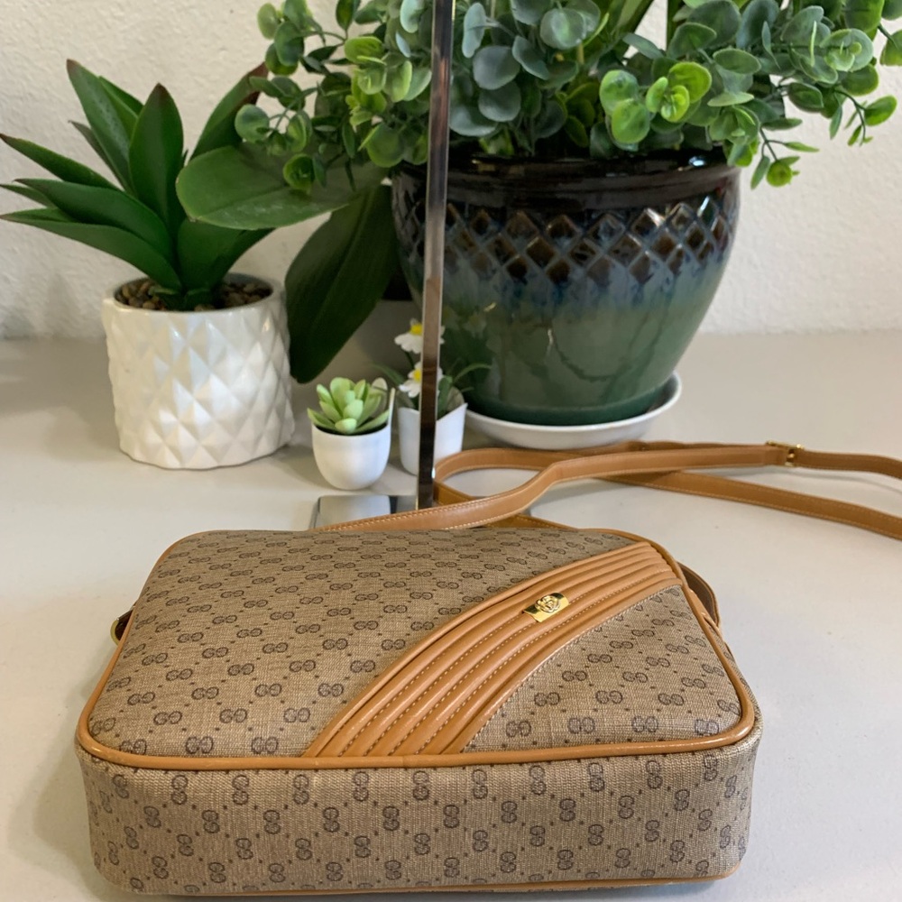 ๐๐ Vintage GUCCI Crossbody Brown Leather Bag - Picture 6 of 10